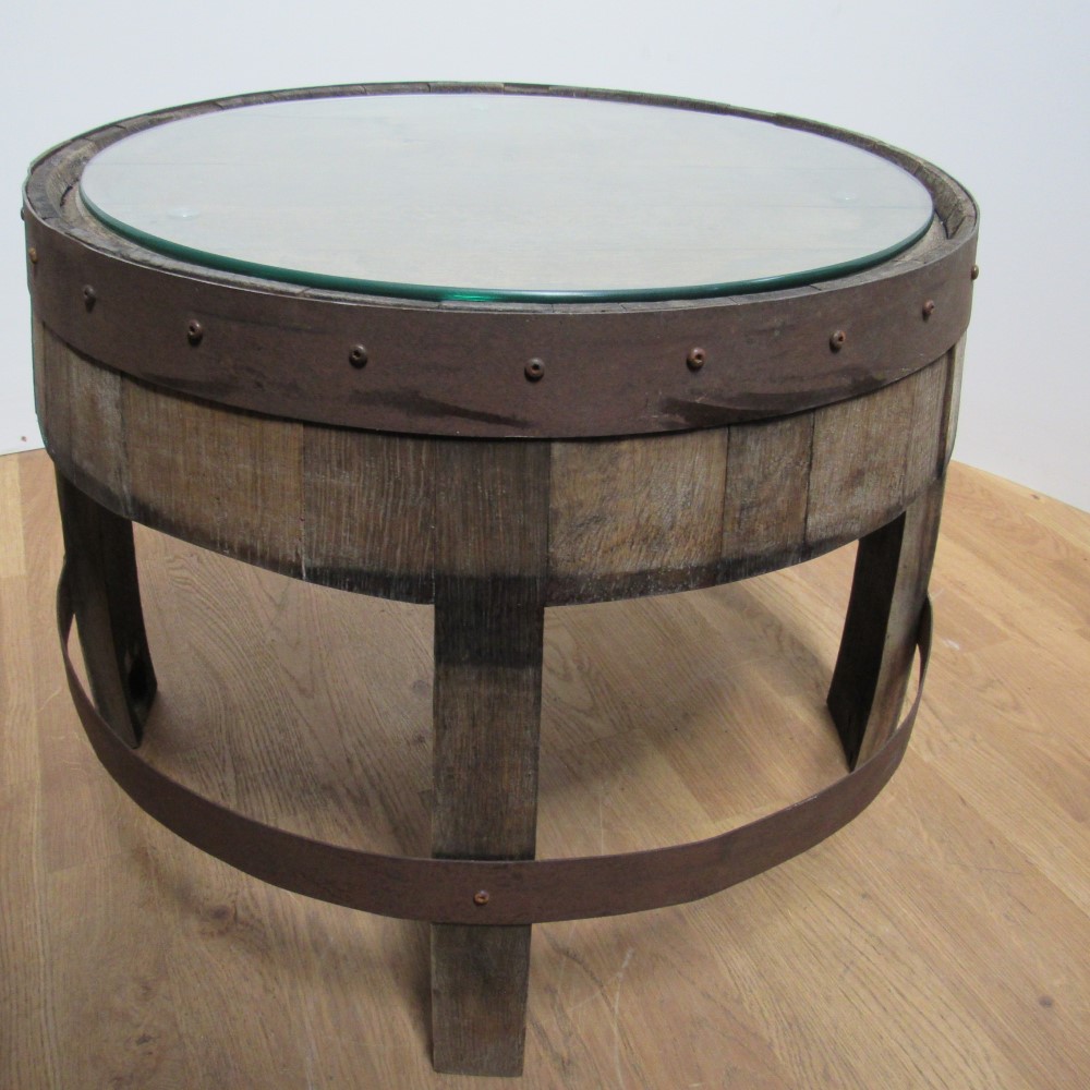 Harris Whisky Table